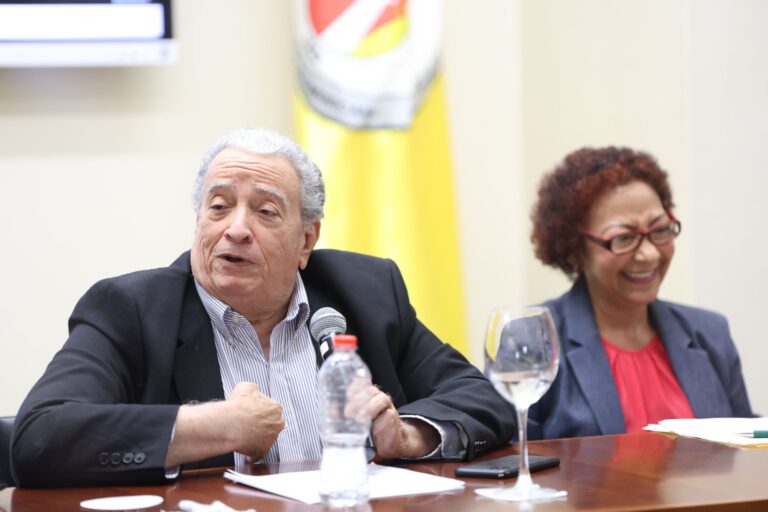 cied-humano-sobre-pisa-2025-18012774674481788321.jpg